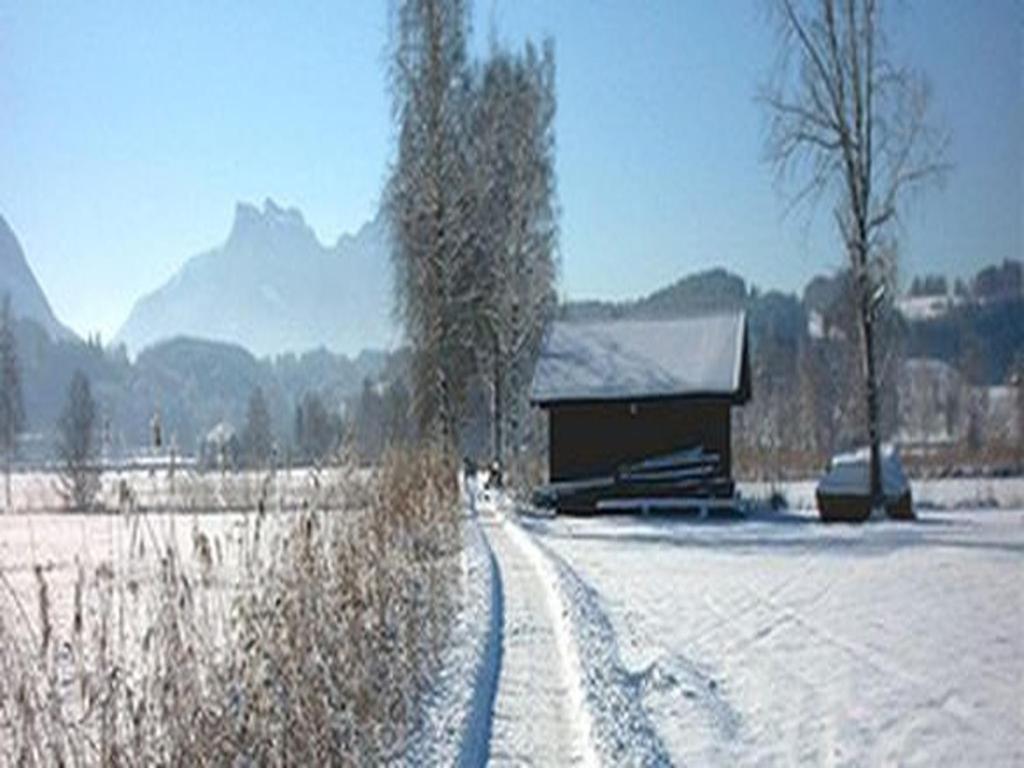 Готель Gasthof Alter Wirt Бернау-ам-Кімзе Екстер'єр фото